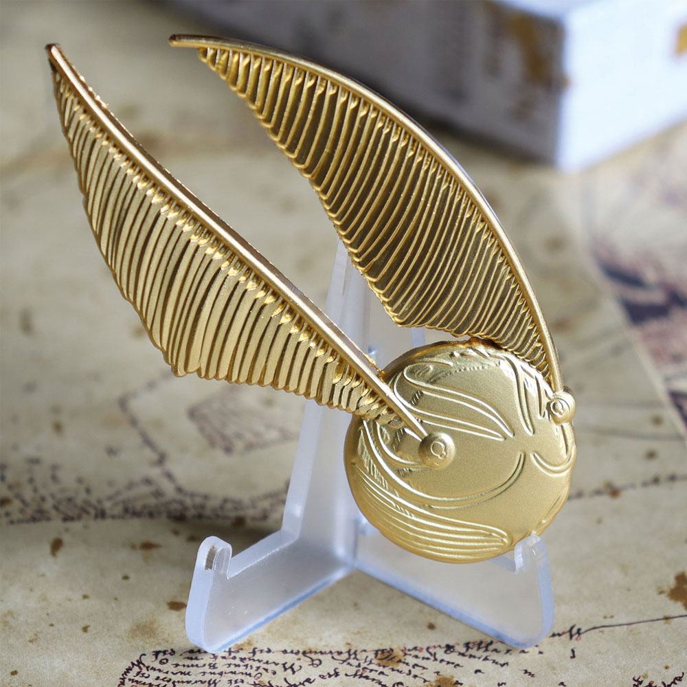 FANATTIK - Harry Potter - Pin's plaqué Or - Vif d'or (Snitch) – Image 3