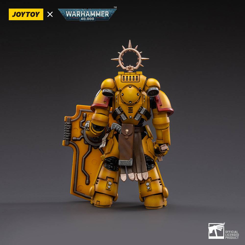 JOYTOY - Warhammer 40K - Imperial Fists Veteran Brother Thracius 1/18 – Image 2