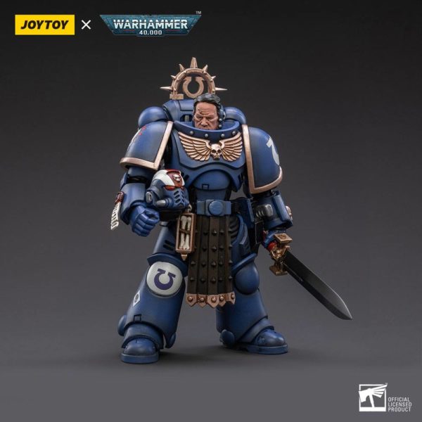 JOYTOY - Warhammer 40K - Ultramarines Primaris Lieutenant Amulius 1/18