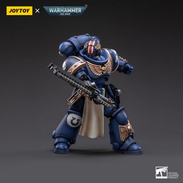 JOYTOY - Warhammer 40K - Ultramarines Primaris Lieutenant Horatius 1/18 – Image 3