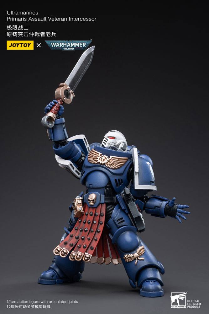 JOYTOY - Warhammer 40K - Ultramarines Primaris Assault Veteran Intercessor 1/18 – Image 4