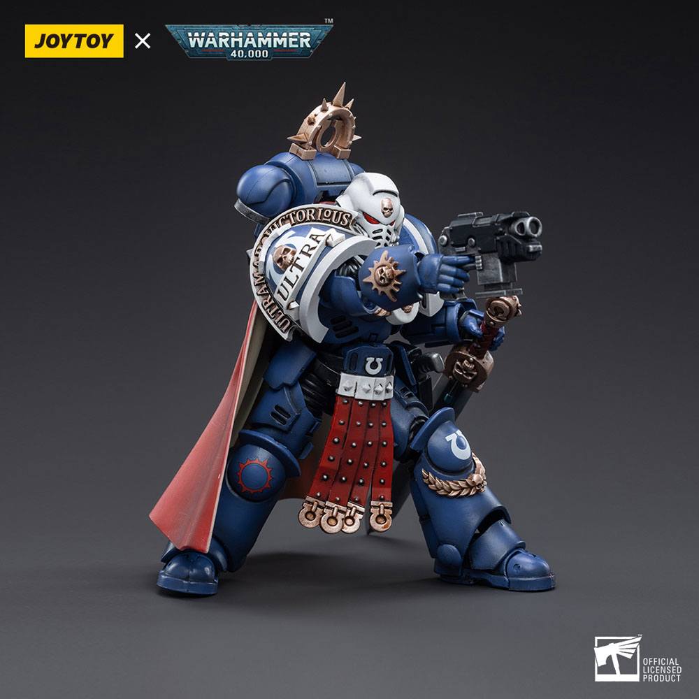 JOYTOY - Warhammer 40K - Ultramarines Primaris Captain 1/18 – Image 3