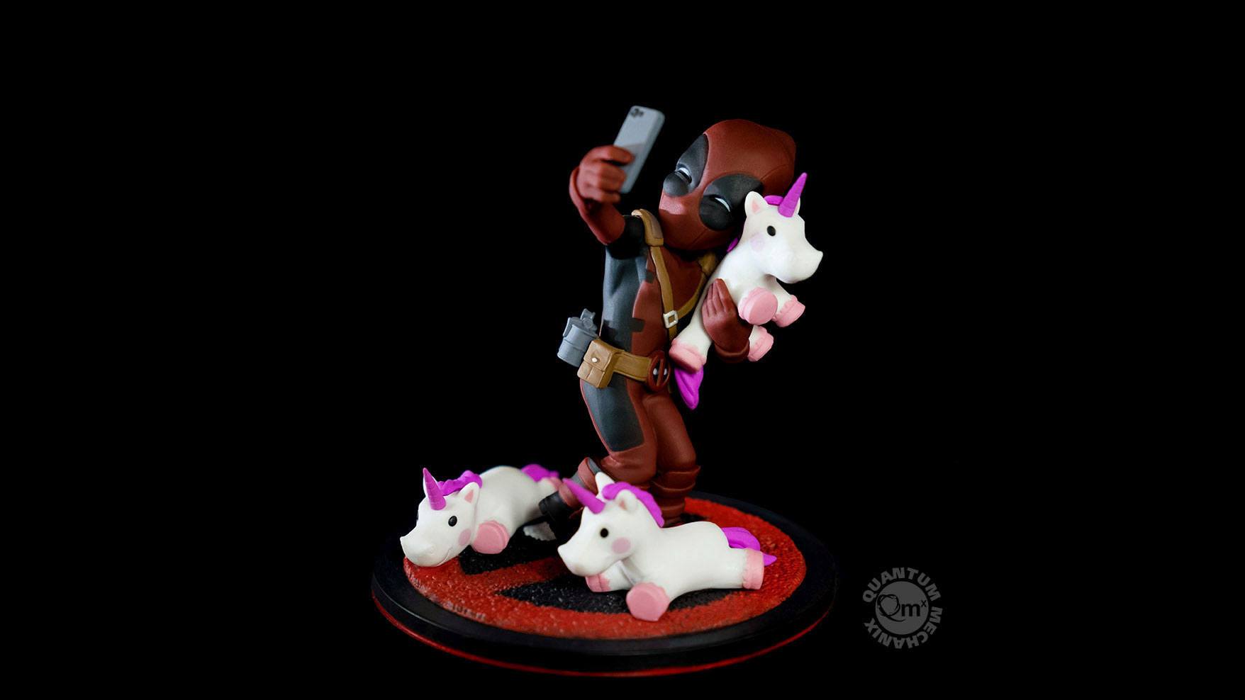 QMX - Q-Fig - MARVEL : DeadpOOl #unicornselfie – Image 2
