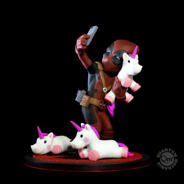 QMX - Q-Fig - MARVEL : DeadpOOl #unicornselfie